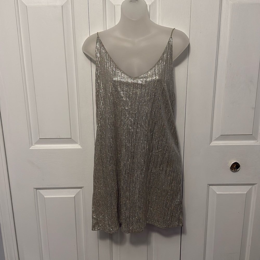 Amuse Society Sz Large Metallic mini slip Dress lined GUC B928